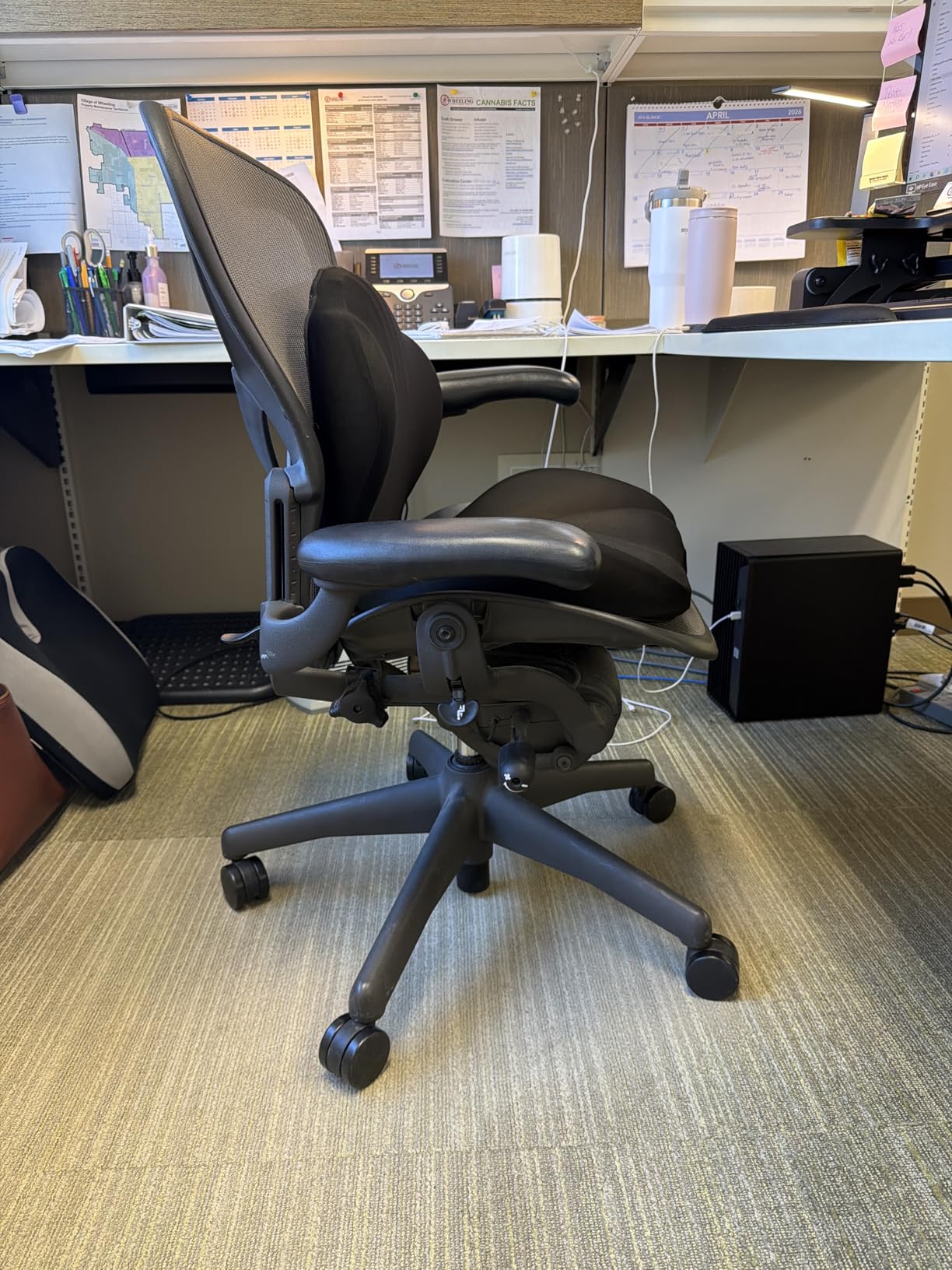 SmartHold ergonomic support in a modern home